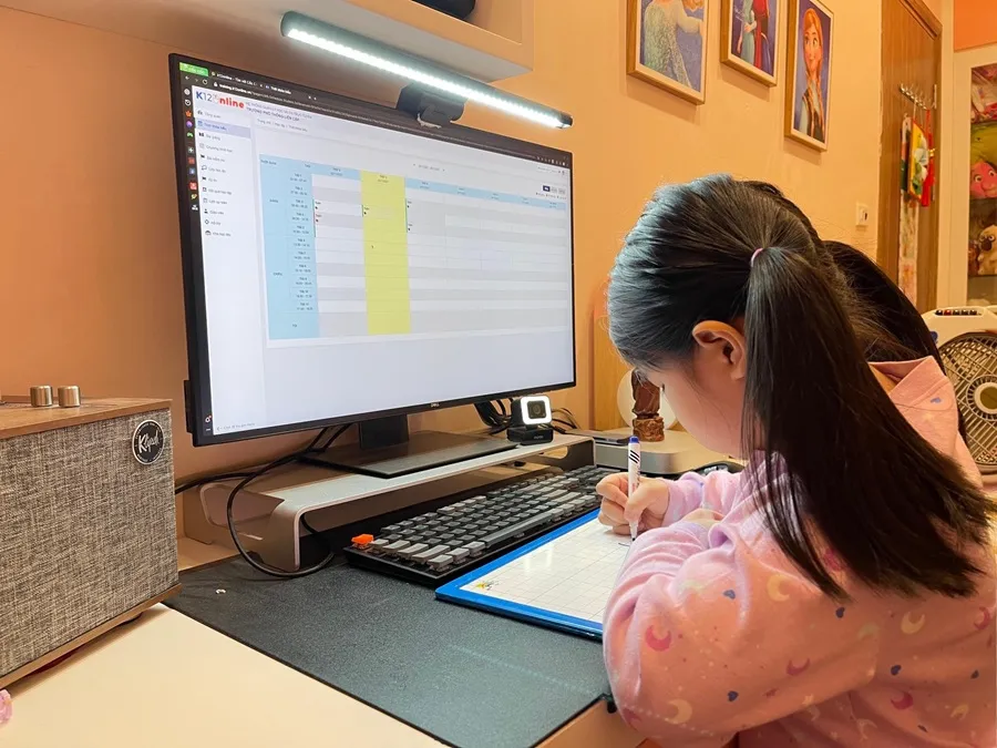 K12 online - Lớp học trực tuyến và thời khóa biểu